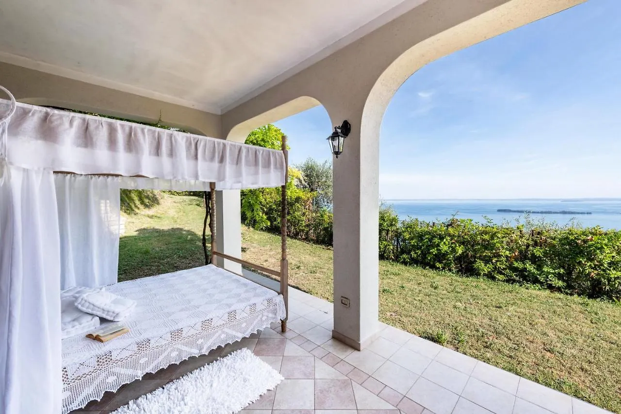 Villa Villaro Lake View Gardone Riviera