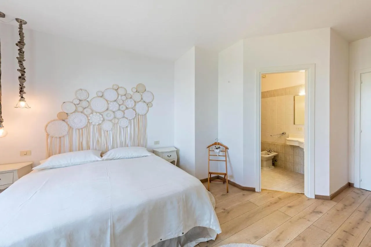 Villaro Lake View Gardone Riviera Villa